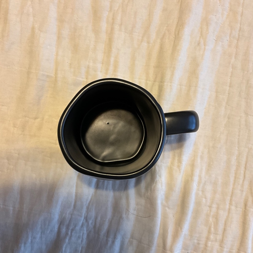 Rae Dunn "Tea" mug - Picture 4 of 5